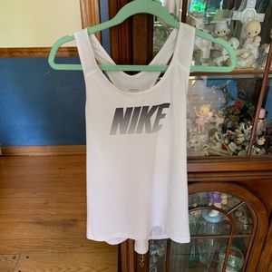 BRAND NEW NIKE PRO TANK TOP✨✨